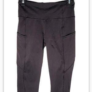 Lululemon Fast Free Cropped Leggings 19 In Size 6 Reflective
